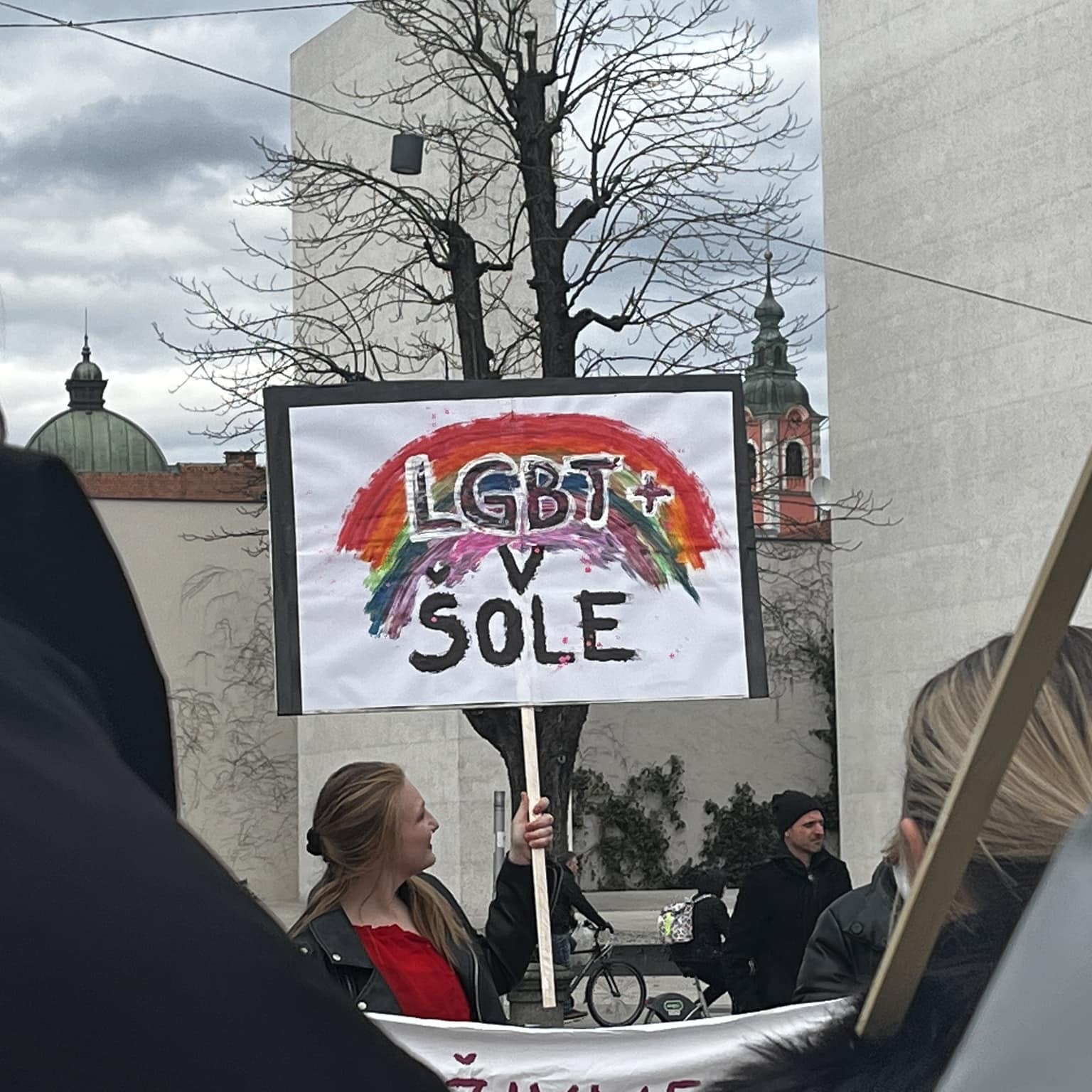 LGBTIQ+ mladi so v vseh šolah